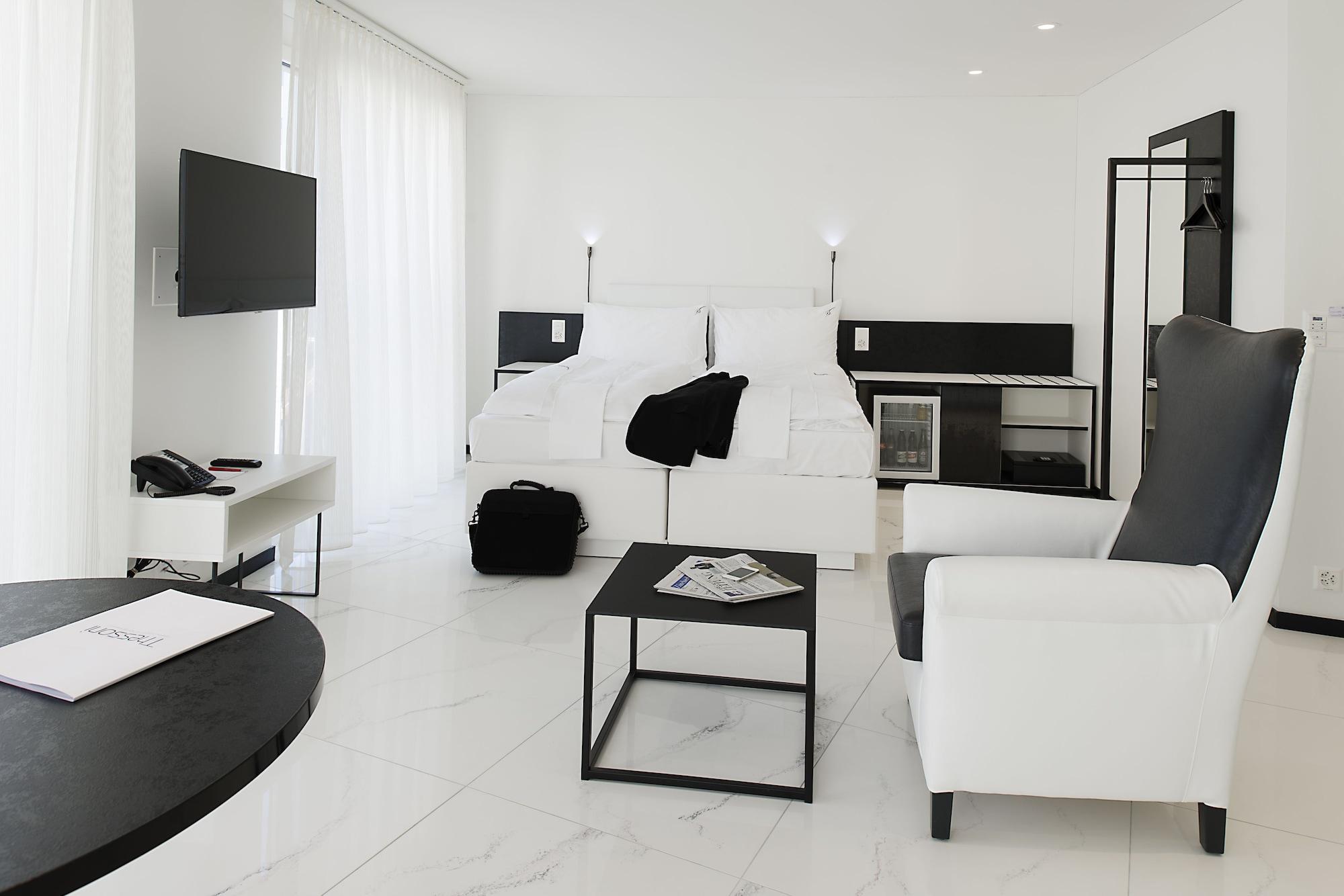 Residence Thessoni Home Zurich -Self Checkin -No Restaurants-Short&Longstay Regensdorf Eksteriør billede