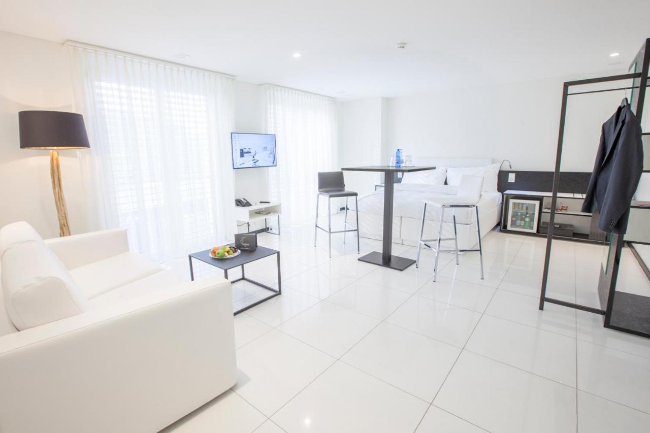 Residence Thessoni Home Zurich -Self Checkin -No Restaurants-Short&Longstay Regensdorf Eksteriør billede